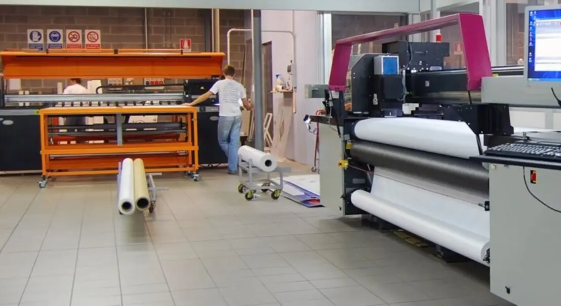 Sakarya Karasu Reklam olarak sektördeki köklü tecrübemizle Karasu, Kocaali ve Kaynarca bölgesinde kaliteli tabela, reklam ve dijital baskı çözümleri sunuyoruz.